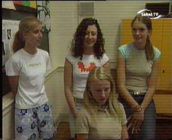 Sch�lerinnen ... about the music ...